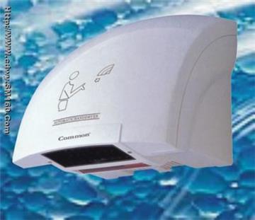 Automatic reaction hand dryer