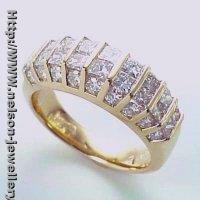 14K Yellow Gold Diamond Anniversary Ring