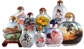 Snuff bottle with inner paint