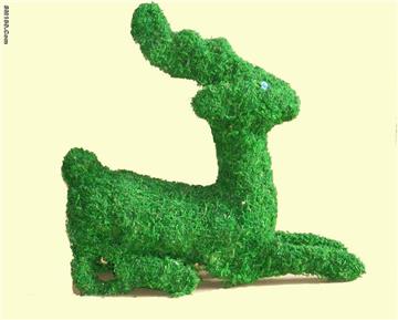 deer topiary frame with moss