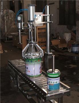 DCS-50-T Dope filling and capping machine