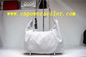  Sell LV .guccu.chanel. handbags. Cases.wallets.etc….
