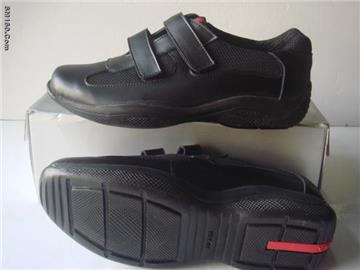 sports shoes,fashion apparel,handbag