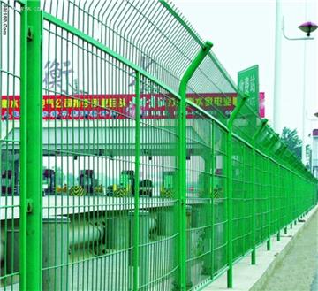 wire mesh fencing 
