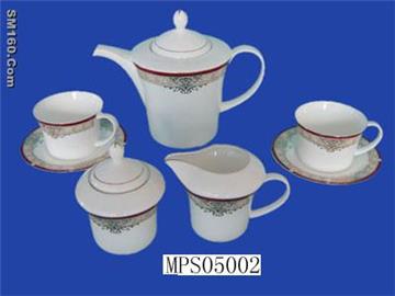 ceramic coffee set,teapot,drinkware,porcelain,kitchenware,dinnerware,