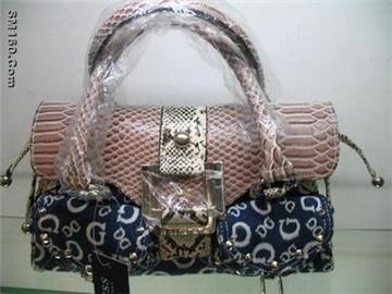 AAA fashionable handbags(lv,gucci,guess,chanel...)in hot sale