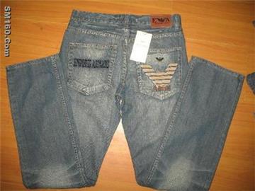 sell akademiks armani dg greenapple levis rocawear versace.....jeans 