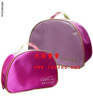 cosmetic bag