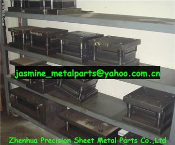 Manufacturing moulds for prevision sheet metal parts