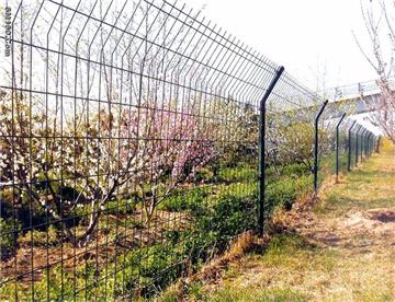 Bilateral Welding Wire Barrier