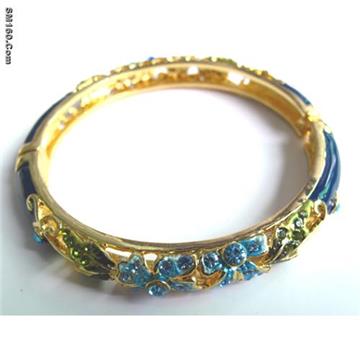 enchased craft bracelet