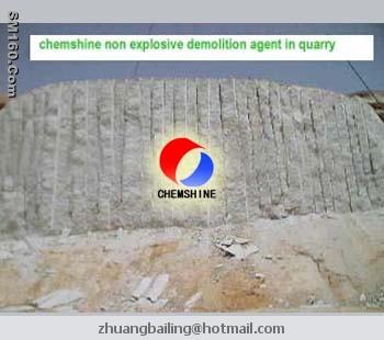 Rock cracking chemical