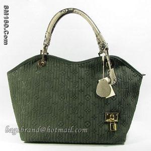 replica Louis Vuitton handbag 2009 new m95017