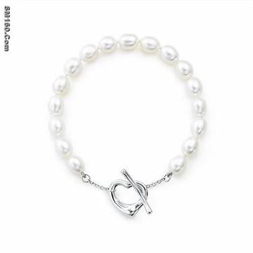 Elsa Peretti Open Heart pearl bracelet 