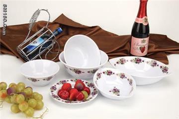 melamine ware 