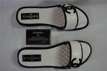 CH sandals more fashionable sandals