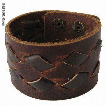 Fashion leather bracelet SLL1018