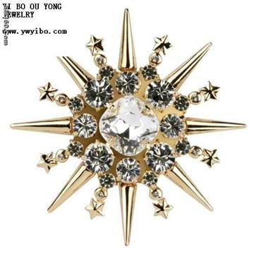 Fashionable   Crystal  Diamond  Brooches