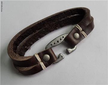 Fashion leather bracelet  220067