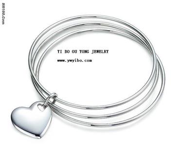 Fashionable  Alloy  Bracelets