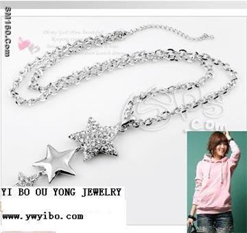 Five-pointed Star Pendant Necklaces