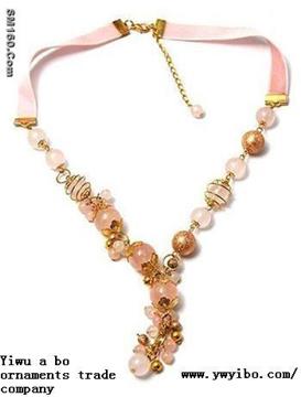 This is one of the most popular modern necklace