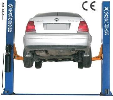 Sell Two post lift with CE