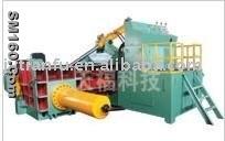 hydraulic baler