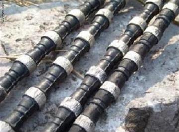 Diamond wire saw for marble quarrying