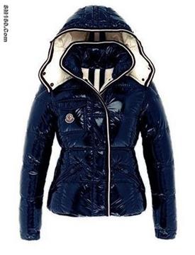 Women Moncler Coat1