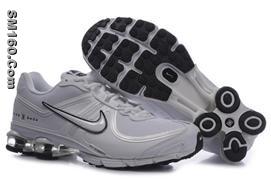 Popular Products 100% authentic  sport shoes.