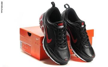 Influx of   people must   Man's   Sports   alife   Chao  shoes