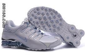 Nike    air   max  .  sport   shose