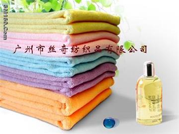 Microfiber bath towels