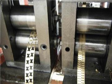 automatic cupchain machine