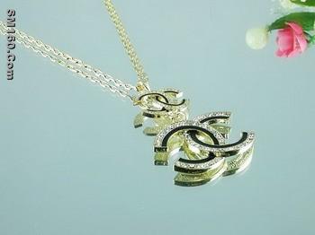 Supply fashion chanel necklace