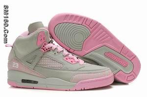 Sell  Women Air Fusion 3.5