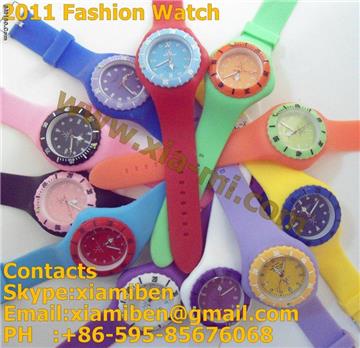 2011 colorful promotional sports silicone quartz watches
