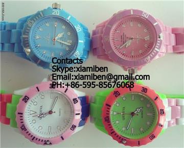 2011 popular colorful promotional sports silicone quartz watches
