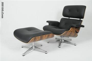 Eames Lounge Chair and Ottoman 