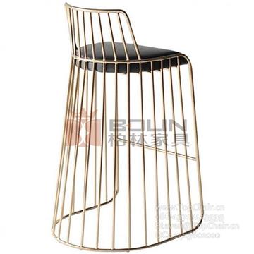 Bride's Veil Barstool