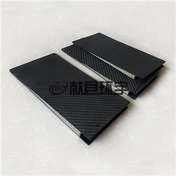 Huanyu produces carbon fiber composite panels with honeycomb core sandwich panels