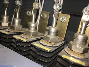 Selling thyristors and rectifier modules,The model is MDK3002235